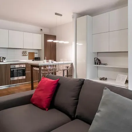 Italianway - Traiano 33 C Apartment *